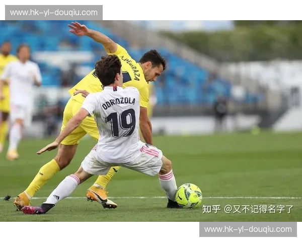 安菲尔德的夜色与绿茵的回响：利物浦与卢多戈雷的足球诗篇